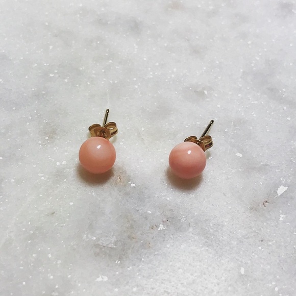 Vintage Jewelry - Angel Skin Salmon Coral 14K Gold Stud Earrings